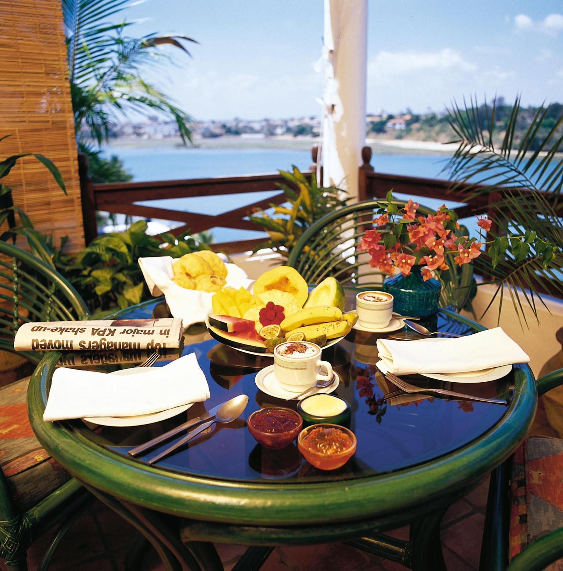 Tamarind Village Hotel Apartments Mombasa Exteriör bild